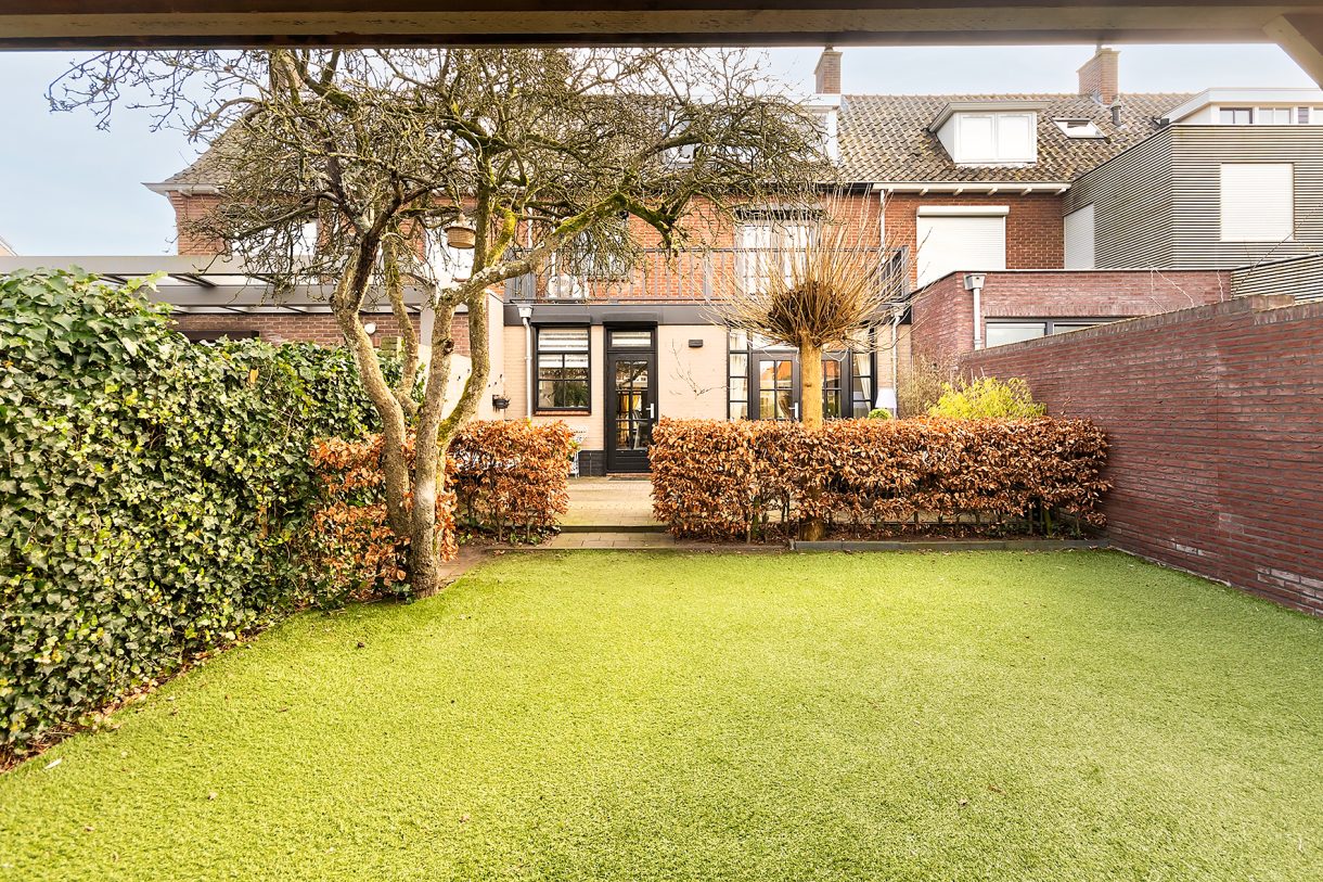 Te koop: Foto Woonhuis aan de Antillenweg 8 in Nijmegen