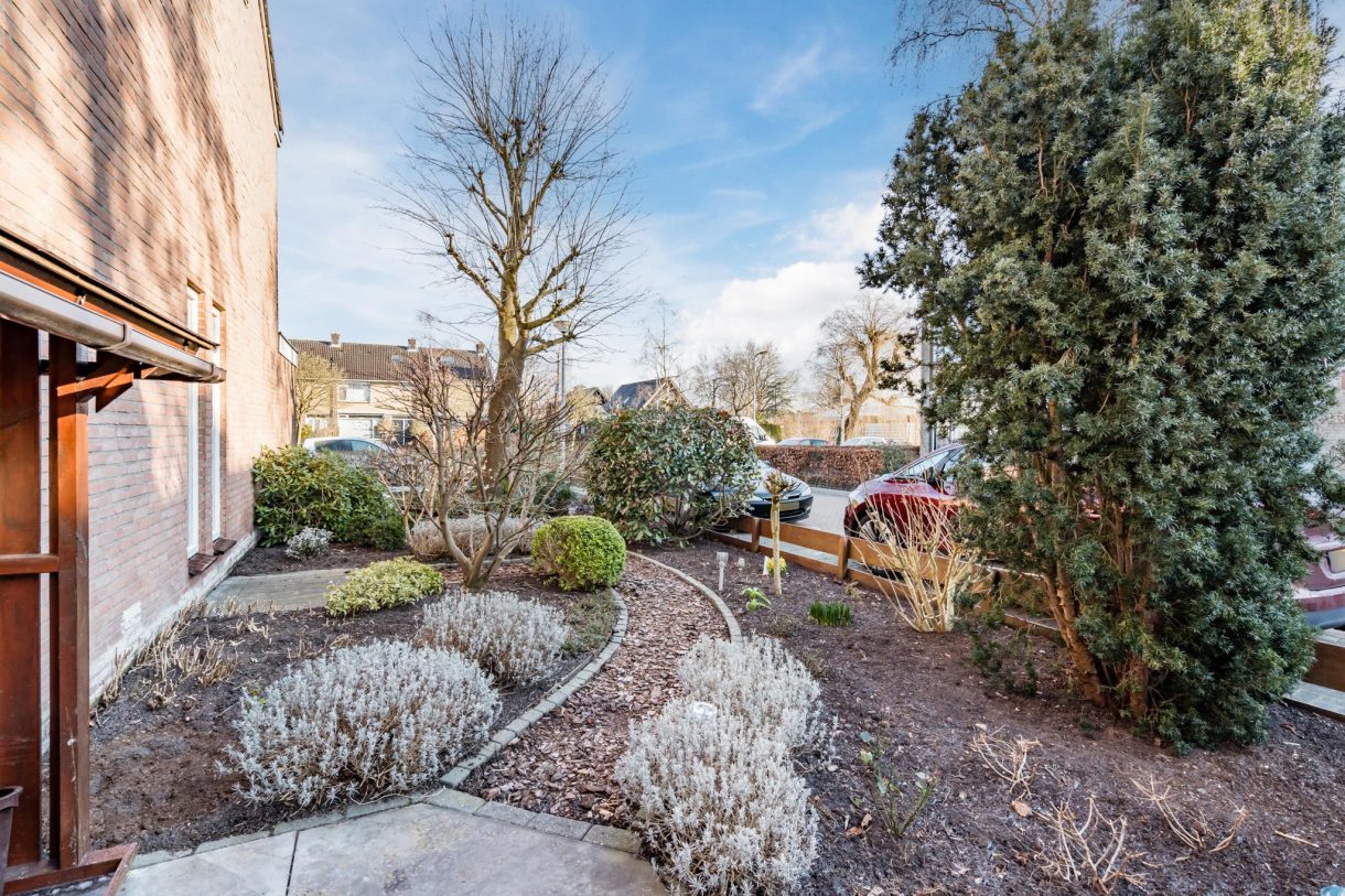 Te koop: Foto Woonhuis aan de Boesemsingel 25 in Bodegraven