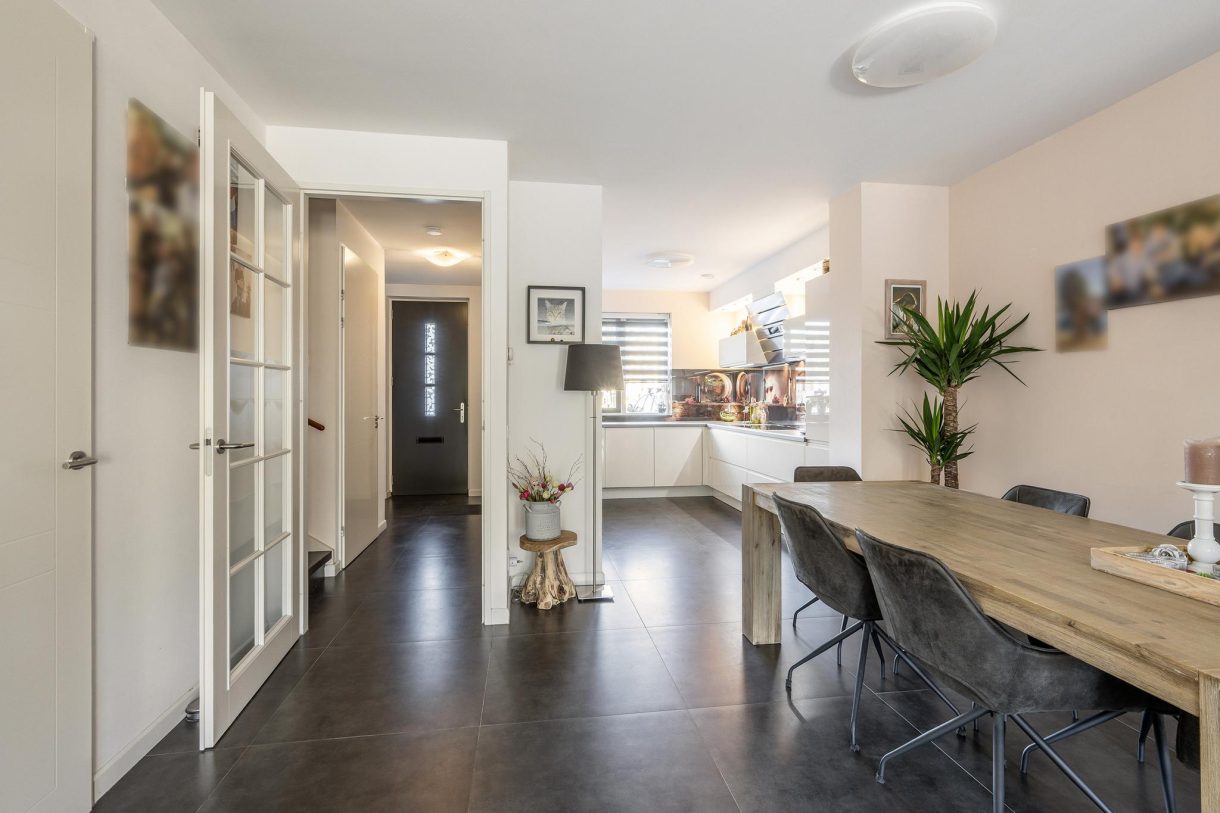 Te koop: Foto Woonhuis aan de Seringenstraat 24 in Vlaardingen