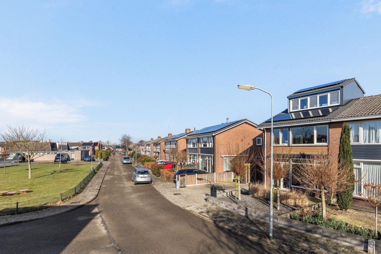 Te koop: Foto Woonhuis aan de Azaleastraat 19 in Wezep