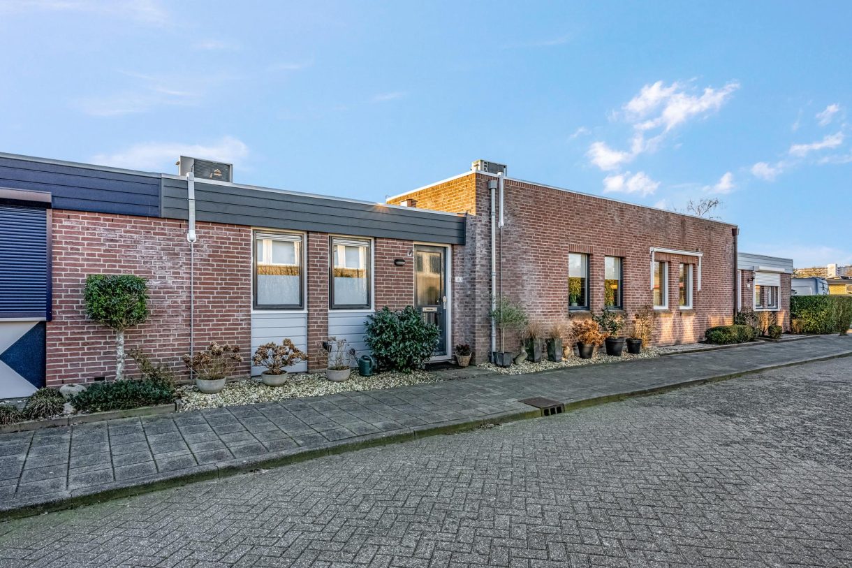 Te koop: Foto Woonhuis aan de Weerdestein 383 in Ede