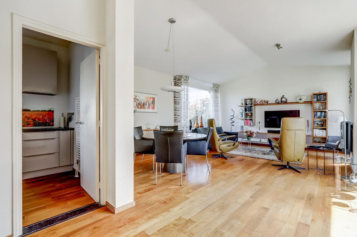 Te koop: Foto Woonhuis aan de Thijssehof 6 in Zaandam