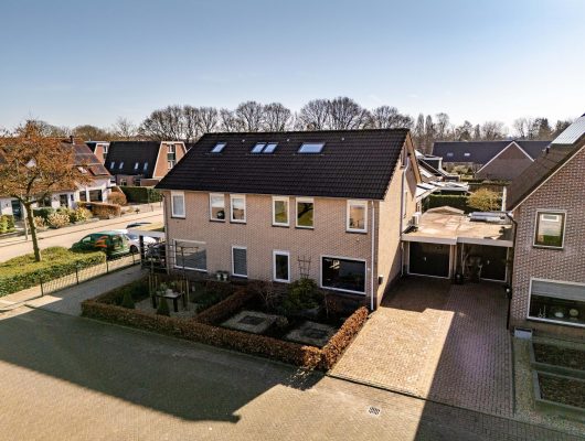 Hoofdfoto van Eerbeek Molenaarserf 3