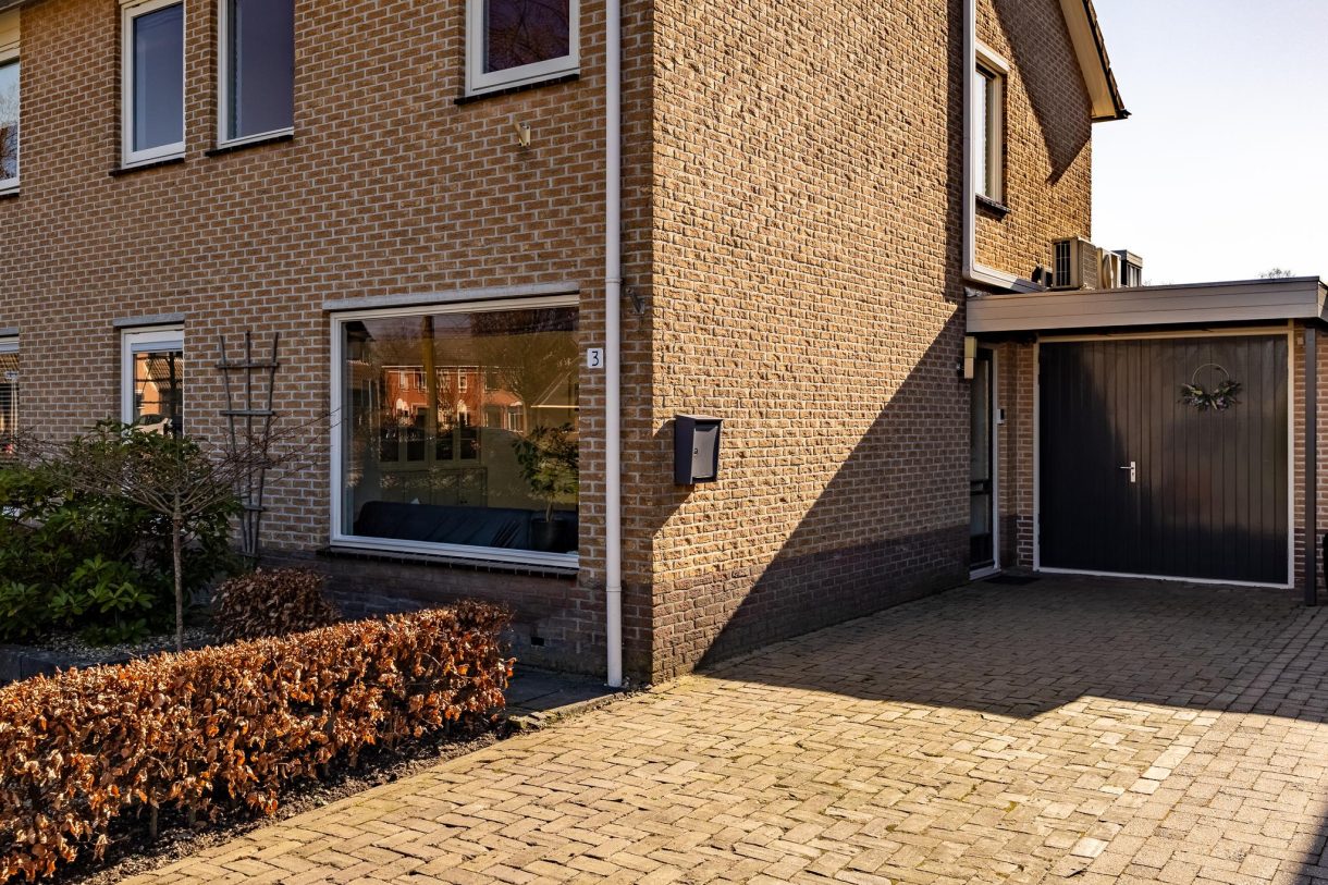 Te koop: Foto Woonhuis aan de Molenaarserf 3 in Eerbeek