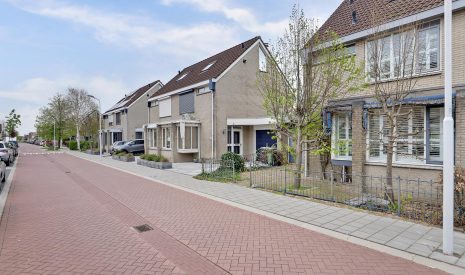 Te koop: Foto Woonhuis aan de Bovenveen 12 in Zaandam