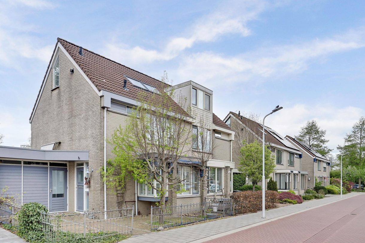 Te koop: Foto Woonhuis aan de Bovenveen 12 in Zaandam