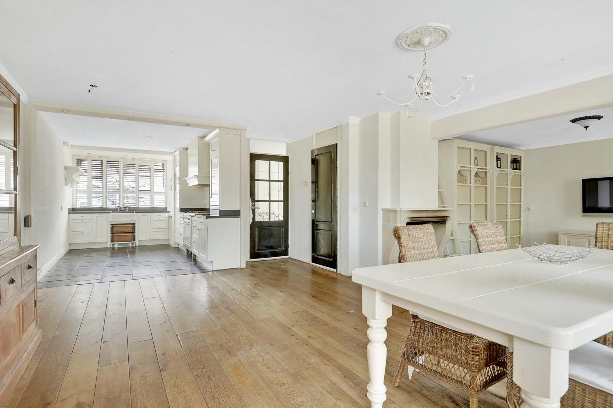 Te koop: Foto Woonhuis aan de Bovenveen 12 in Zaandam