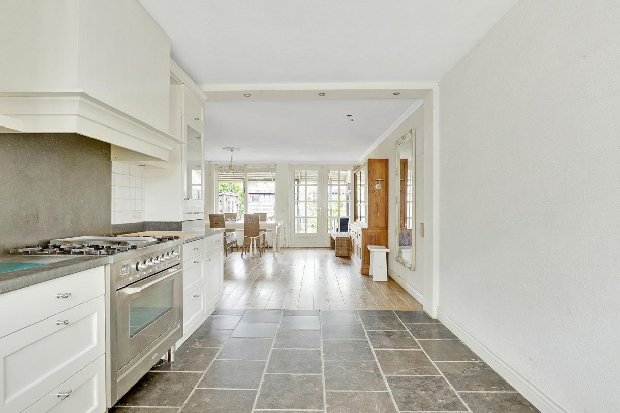 Te koop: Foto Woonhuis aan de Bovenveen 12 in Zaandam