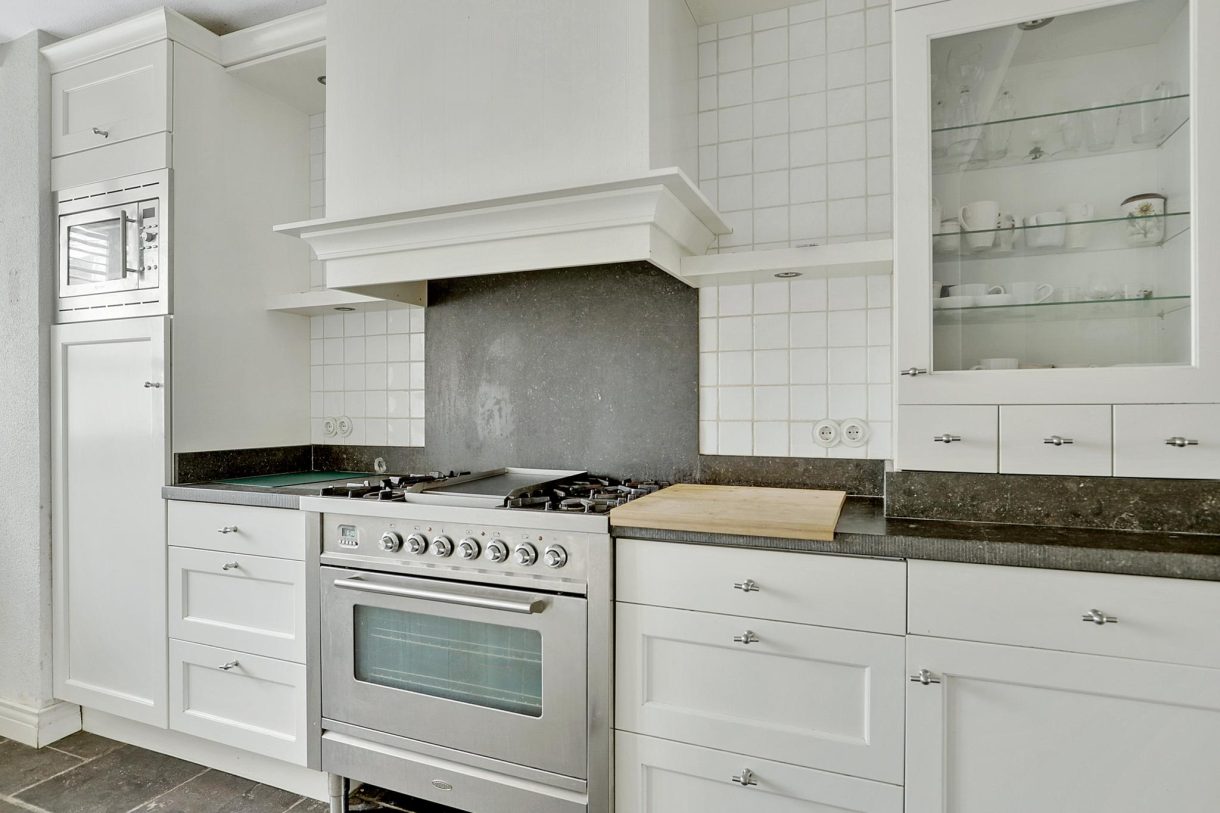 Te koop: Foto Woonhuis aan de Bovenveen 12 in Zaandam