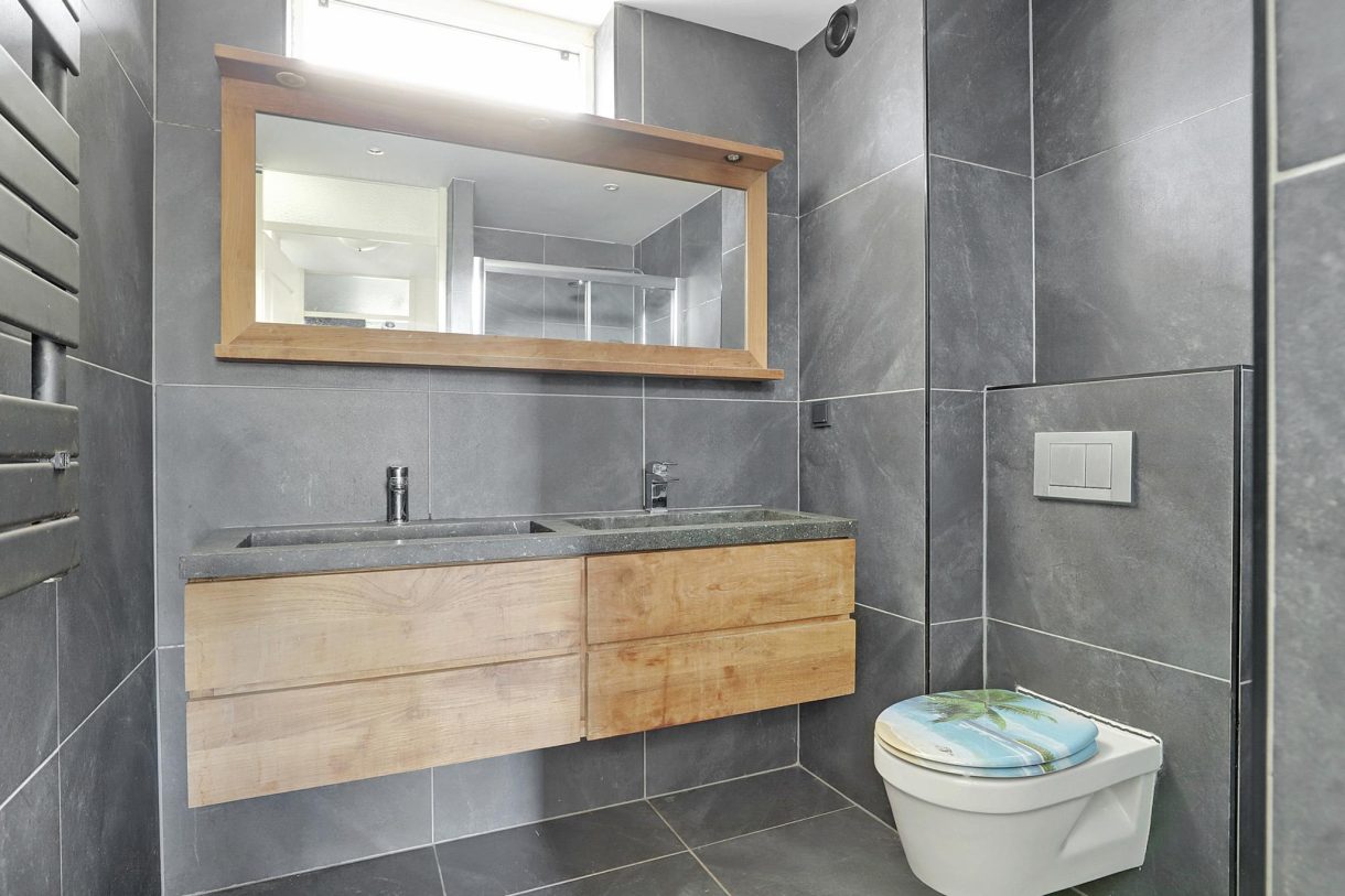 Te koop: Foto Woonhuis aan de Bovenveen 12 in Zaandam