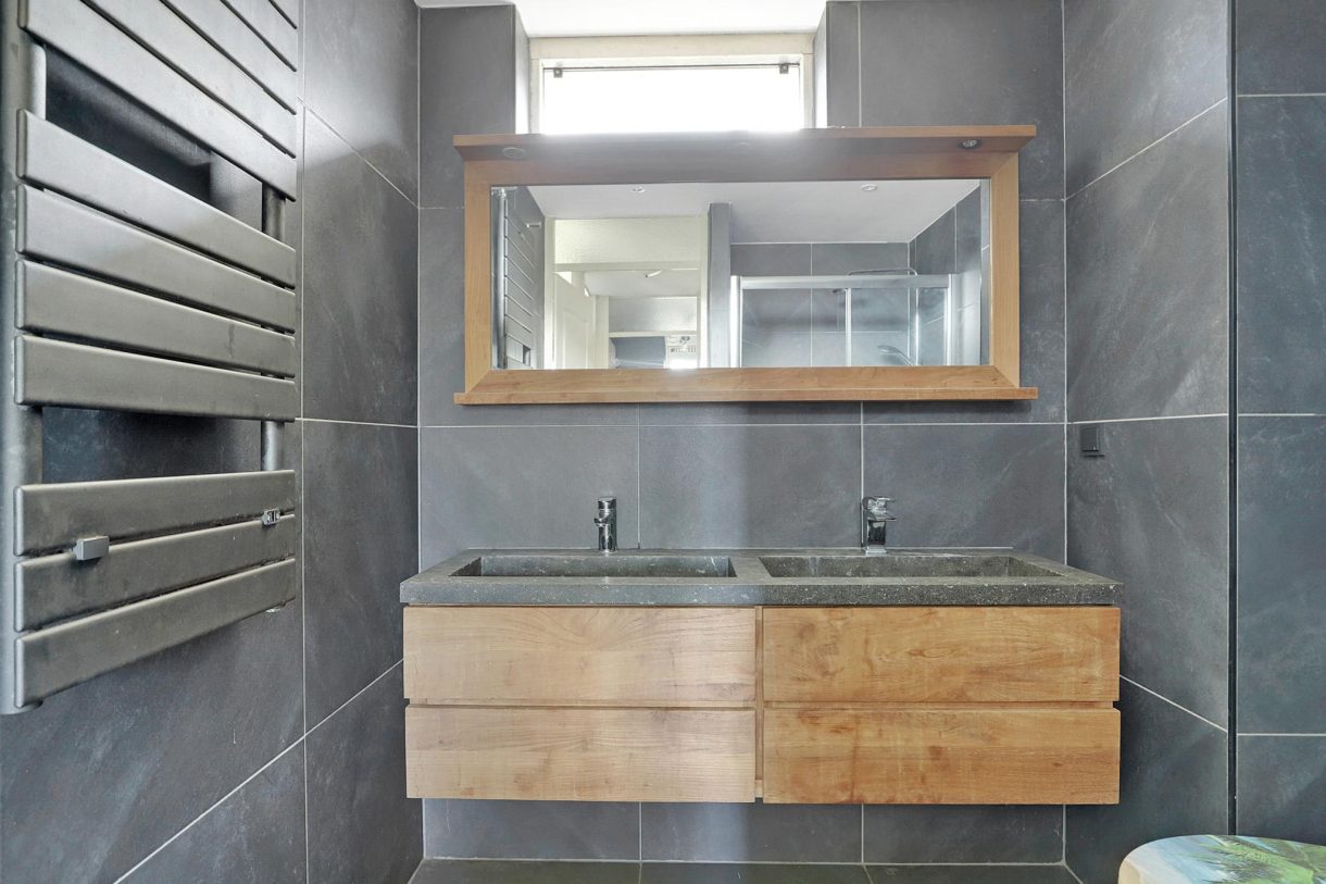 Te koop: Foto Woonhuis aan de Bovenveen 12 in Zaandam