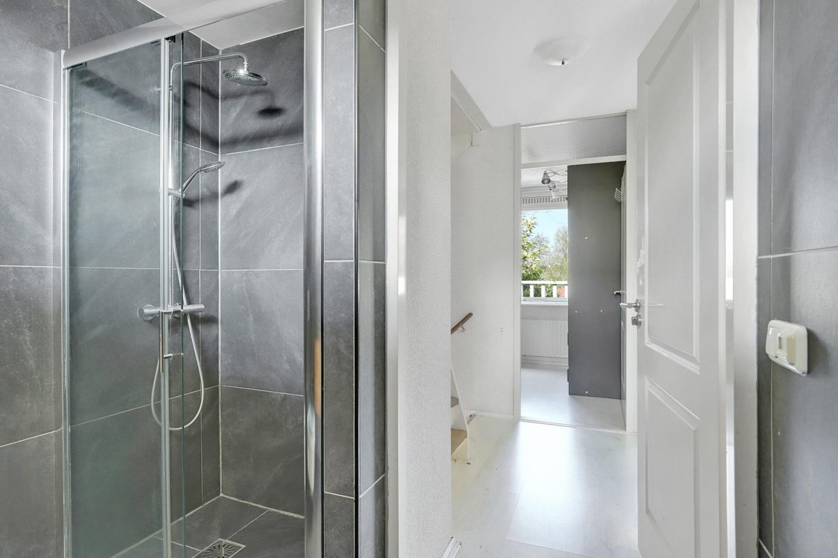 Te koop: Foto Woonhuis aan de Bovenveen 12 in Zaandam