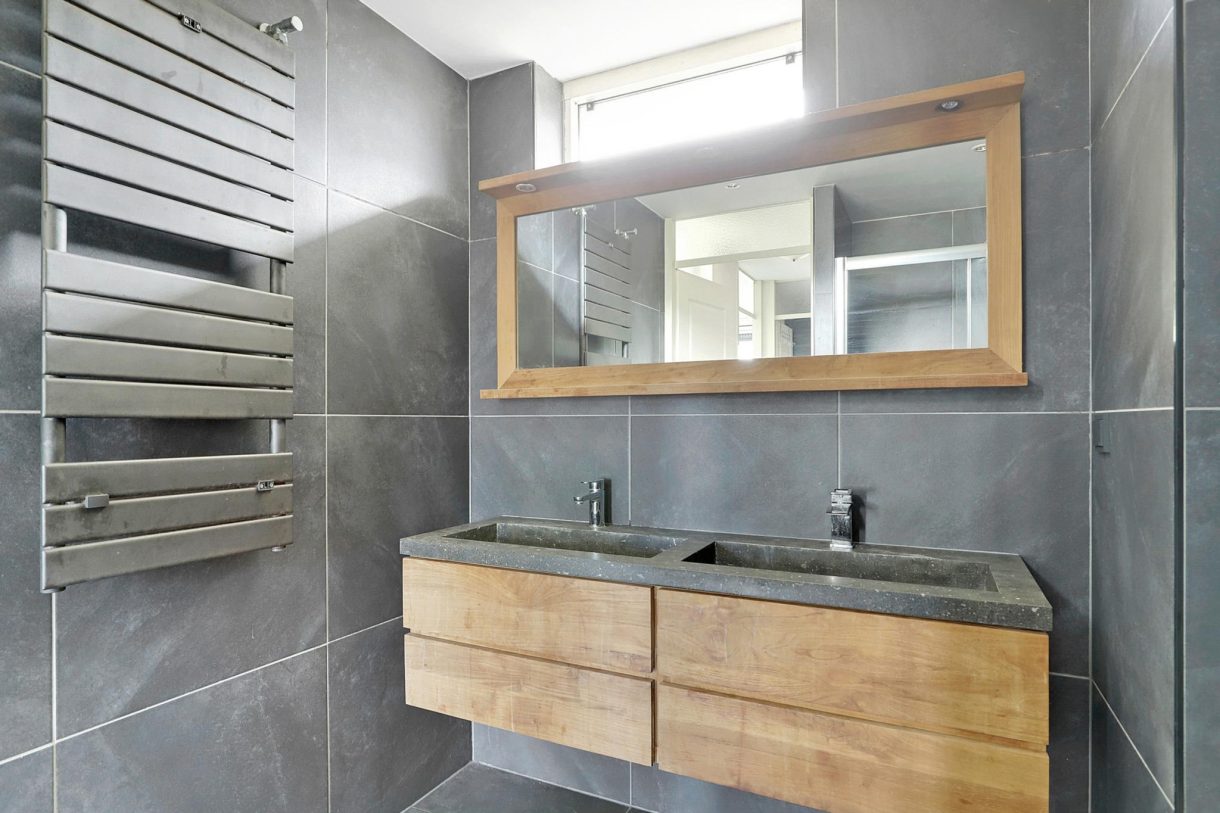 Te koop: Foto Woonhuis aan de Bovenveen 12 in Zaandam