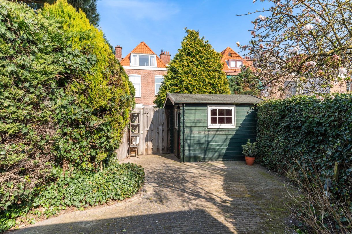 Te koop: Foto Woonhuis aan de Willem Beukelszoonplein 24 in 's-Gravenhage