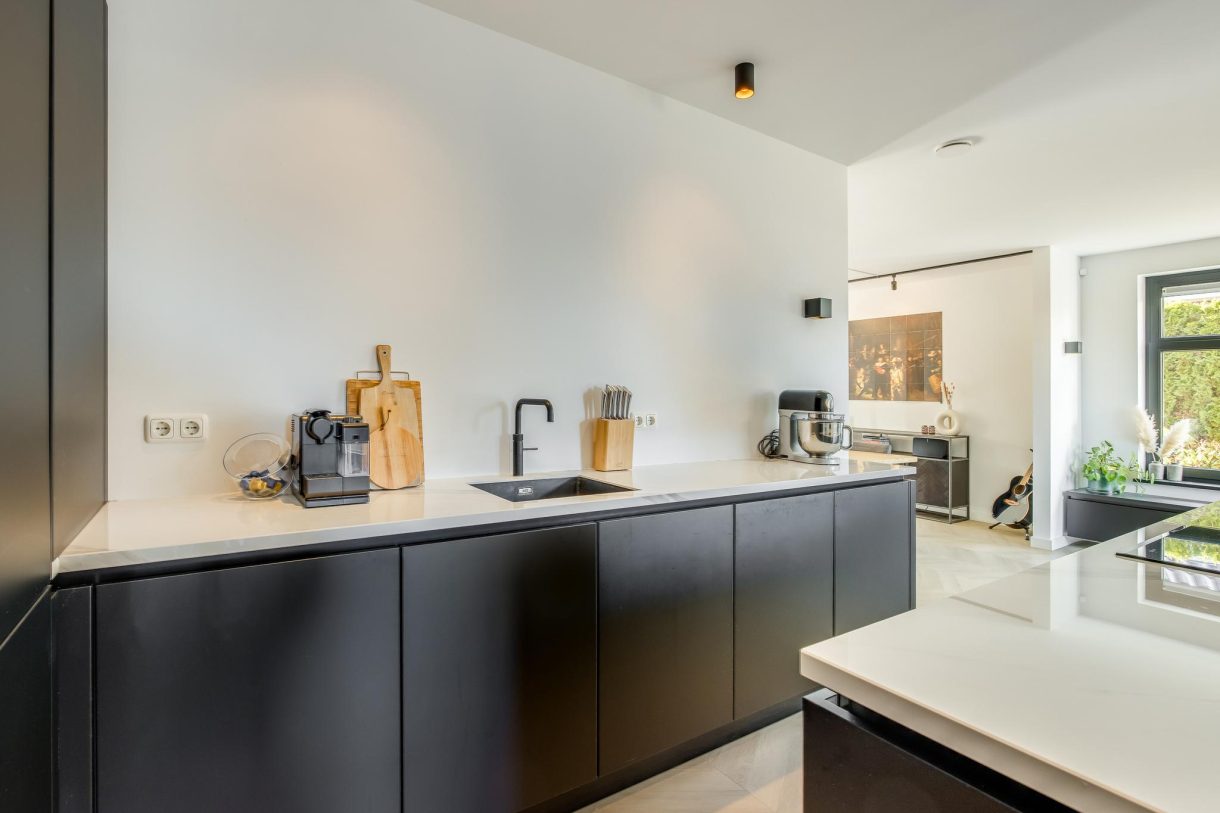 Te koop: Foto Woonhuis aan de De Groes 2b in Schalkwijk