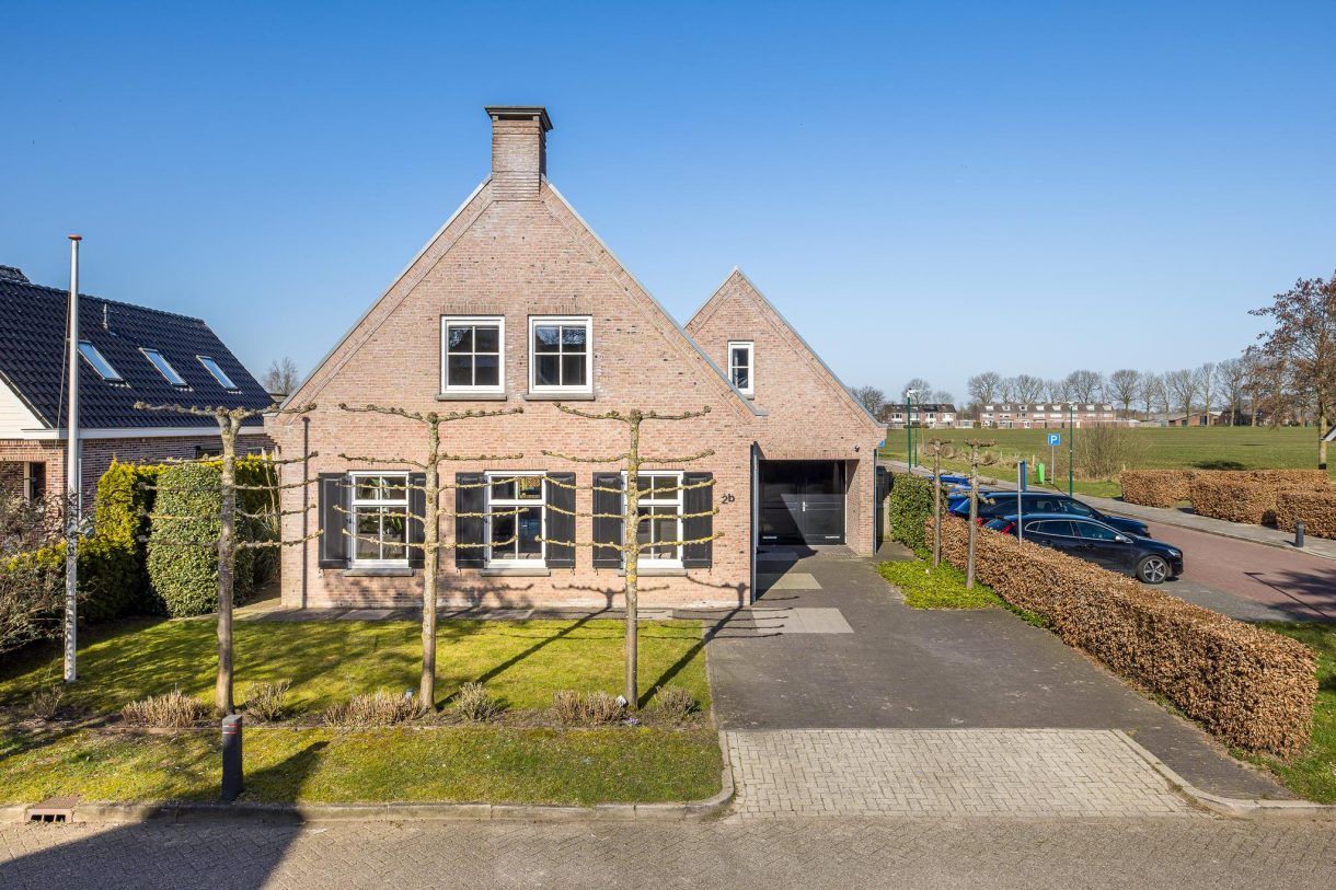 Te koop: Foto Woonhuis aan de De Groes 2b in Schalkwijk