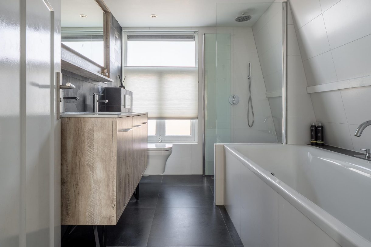 Te koop: Foto Woonhuis aan de Lijsterweg 70 in Hengelo