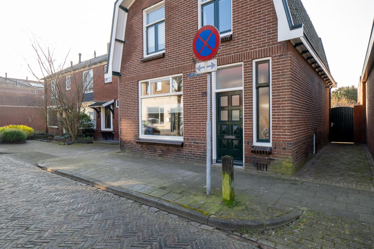 Te koop: Foto Woonhuis aan de Lijsterweg 70 in Hengelo