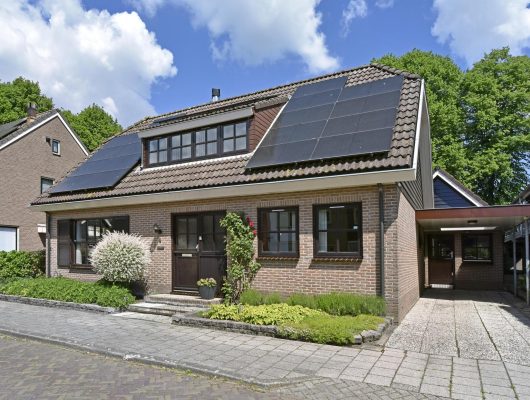 Hoofdfoto van Aarlanderveen Van der Leeplein 4