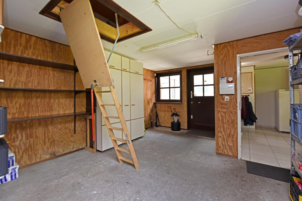 Te koop: Foto Woonhuis aan de Van der Leeplein 4 in Aarlanderveen