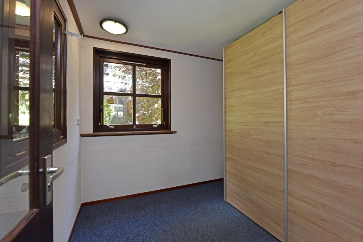 Te koop: Foto Woonhuis aan de Van der Leeplein 4 in Aarlanderveen