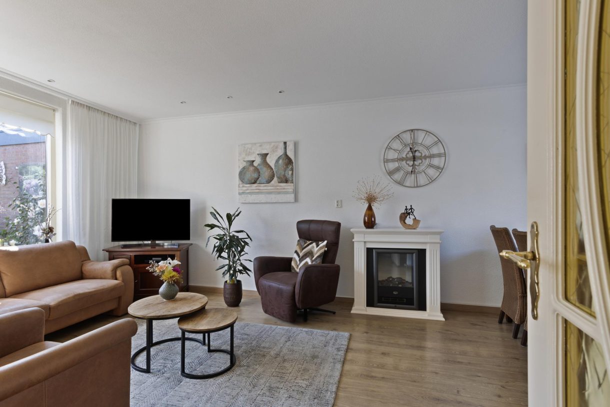 Te koop: Foto Woonhuis aan de Van Kinsbergenstraat 16 in Alphen aan den Rijn