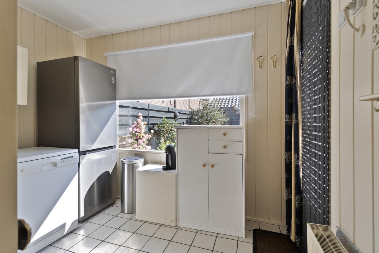 Te koop: Foto Woonhuis aan de Van Kinsbergenstraat 16 in Alphen aan den Rijn