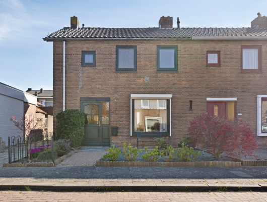 Hoofdfoto van Alphen aan den Rijn Van Kinsbergenstraat 16