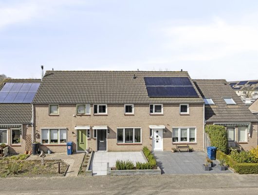 Hoofdfoto van Nuenen Schepen van Tongelrelaan 16