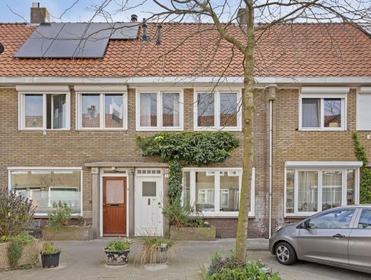 Hoofdfoto van Eindhoven Centauriestraat 43