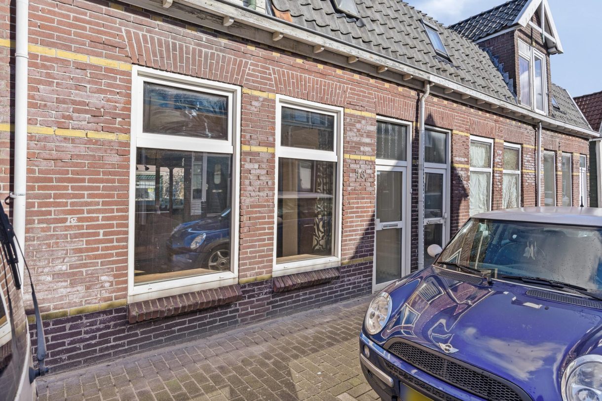 Te koop: Foto Woonhuis aan de Eendrachtstraat 43 in Zaandam