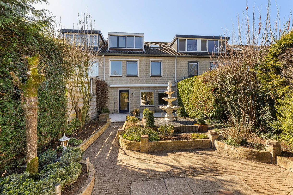 Te koop: Foto Woonhuis aan de Vosseveld 24 in Zwolle