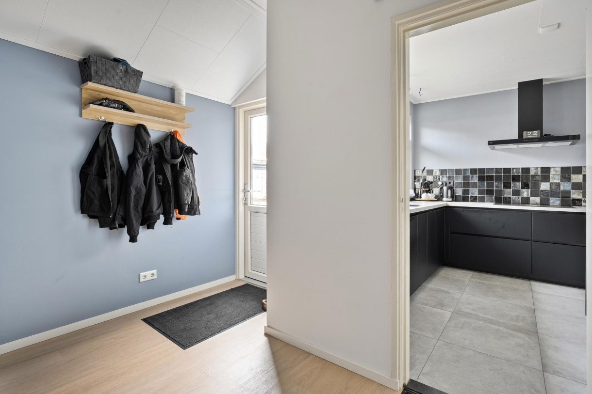 Te koop: Foto Woonhuis aan de Julianalaan 1 in Nieuwlande