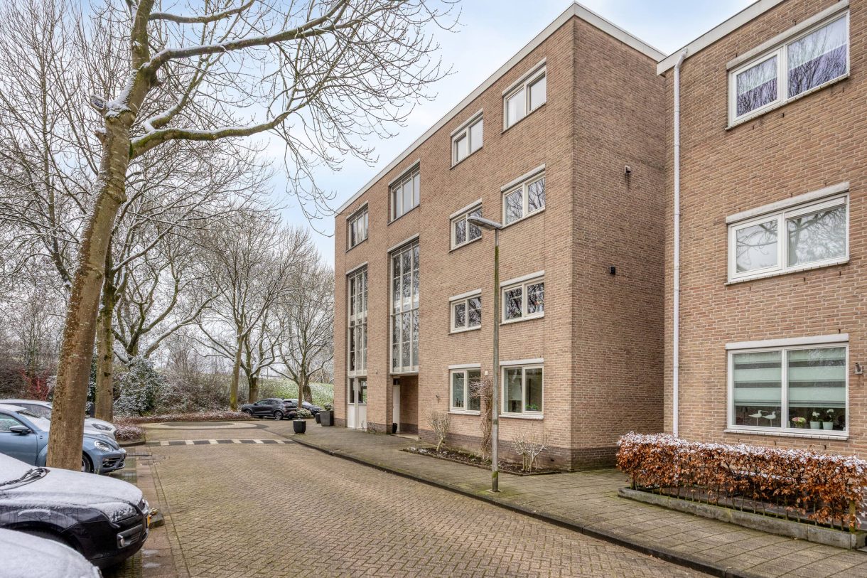 Te koop: Foto Appartement aan de Rosmolen 54 in Alphen aan den Rijn