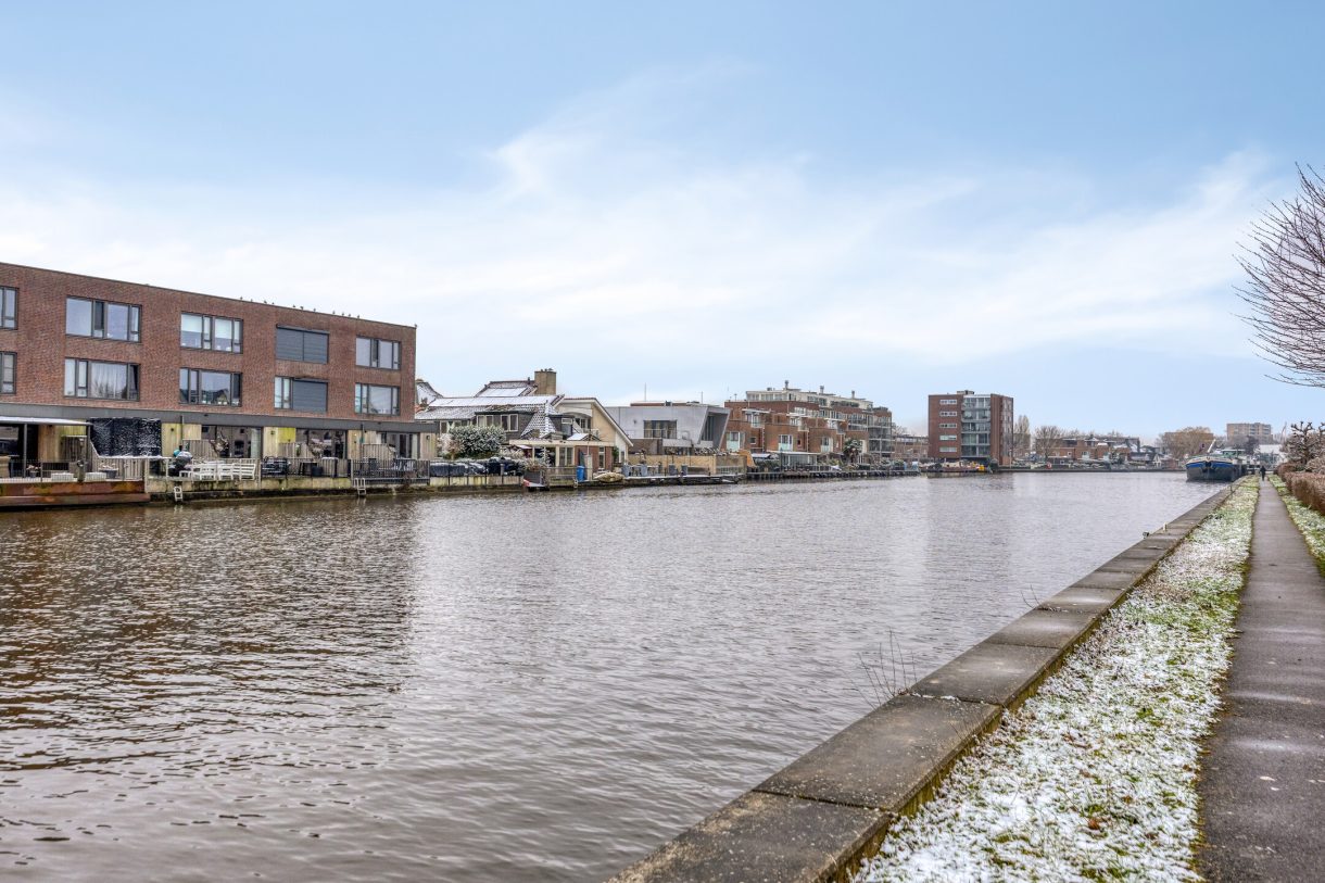 Te koop: Foto Appartement aan de Rosmolen 54 in Alphen aan den Rijn