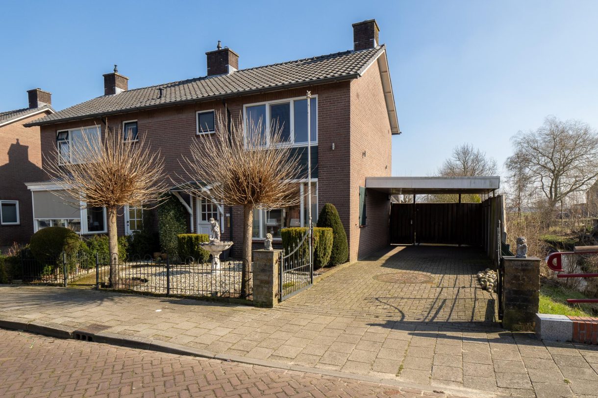 Te koop: Foto Woonhuis aan de Pastoor Gloerichstraat 39 in Deurningen
