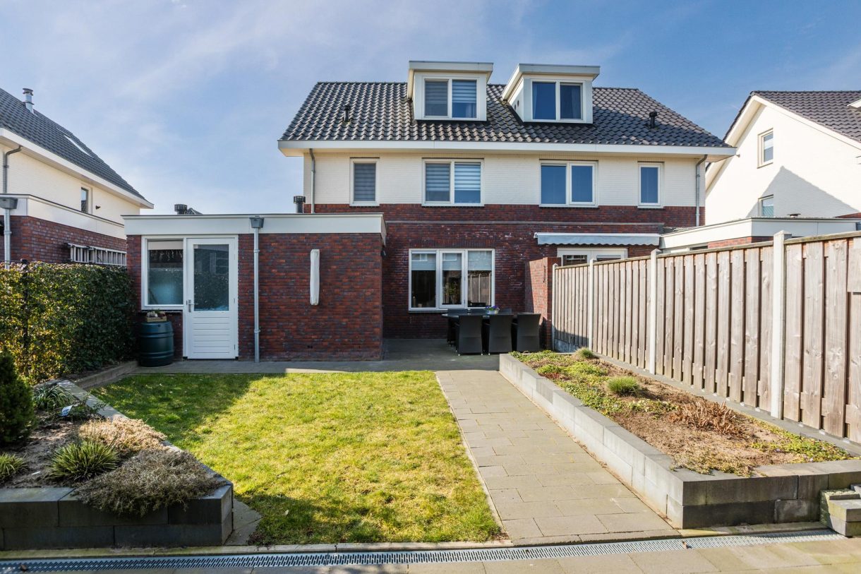 Te koop: Foto Woonhuis aan de Spurrie 15 in Beilen