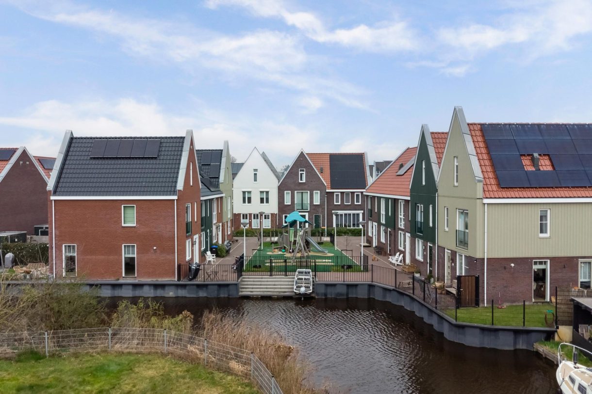 Te koop: Foto Woonhuis aan de Cornelis G. Dekkerstraat 17 in Westzaan