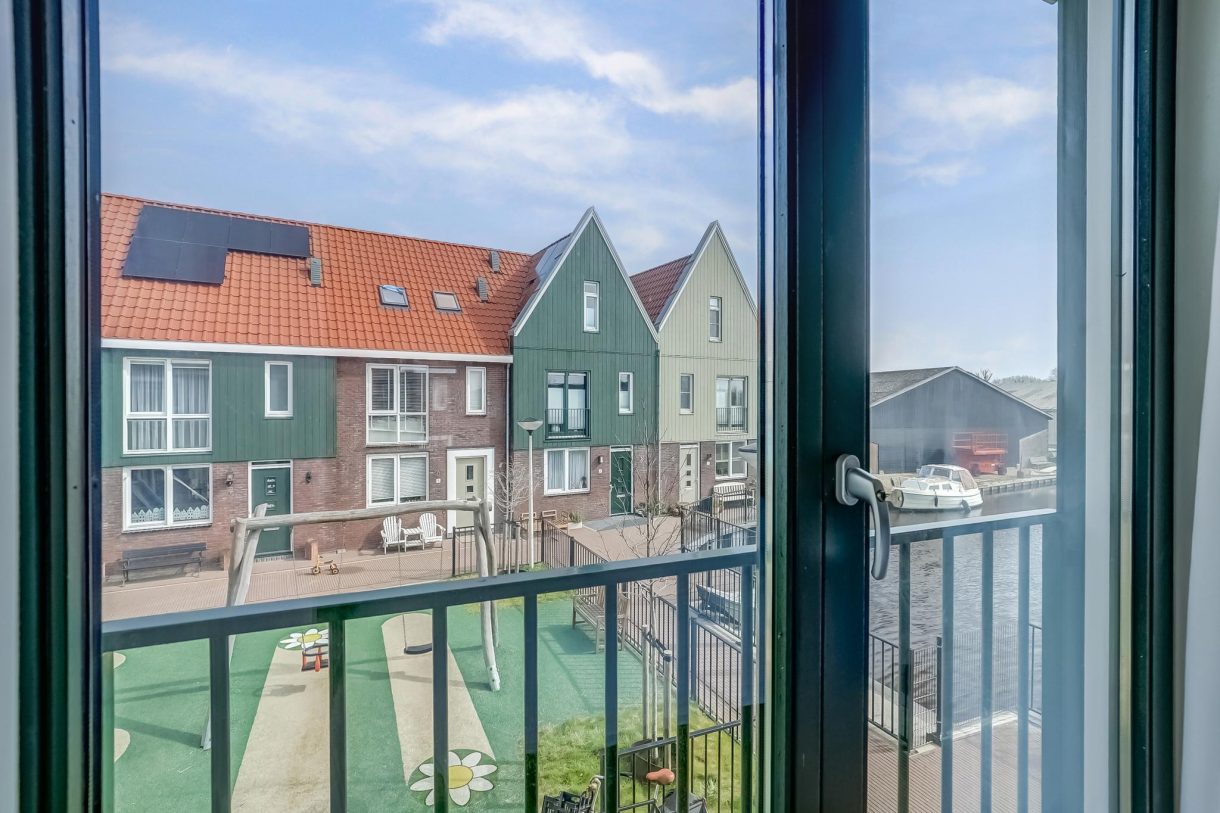 Te koop: Foto Woonhuis aan de Cornelis G. Dekkerstraat 17 in Westzaan