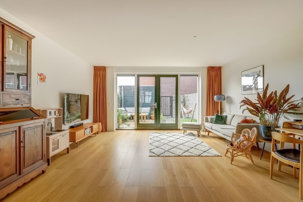 Te koop: Foto Woonhuis aan de Cornelis G. Dekkerstraat 17 in Westzaan