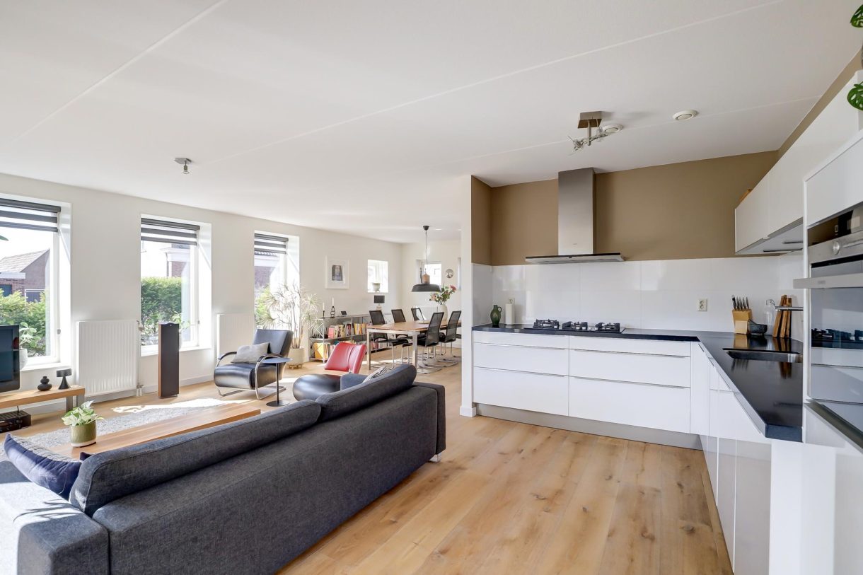 Te koop: Foto Woonhuis aan de J.J. Allanstraat 270 in Westzaan