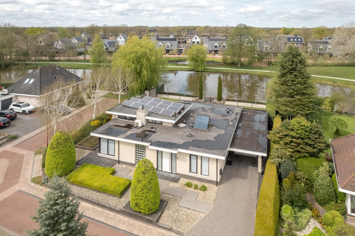 Te koop: Foto Woonhuis aan de Rietpol 43 in Drachten