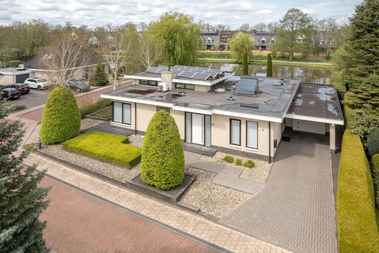 Te koop: Foto Woonhuis aan de Rietpol 43 in Drachten