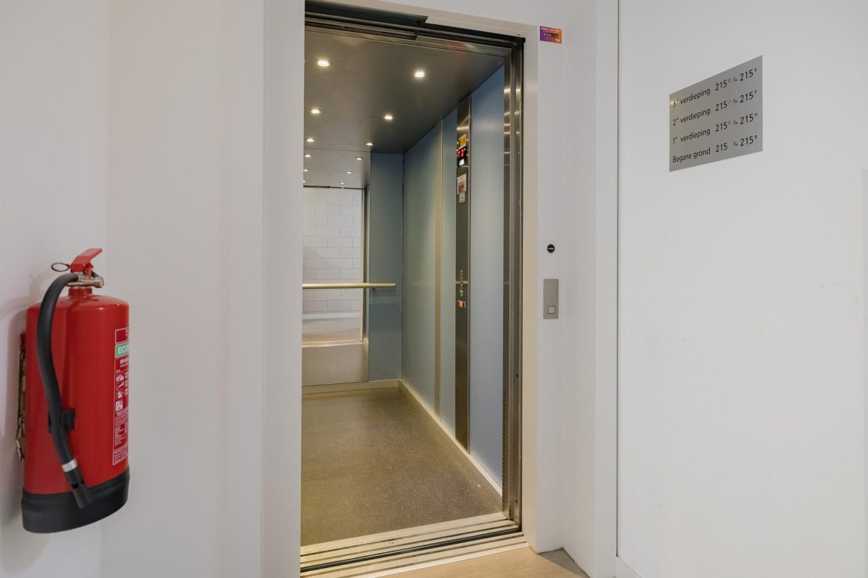 Te koop: Foto Appartement aan de Heereweg 215J in Lisse