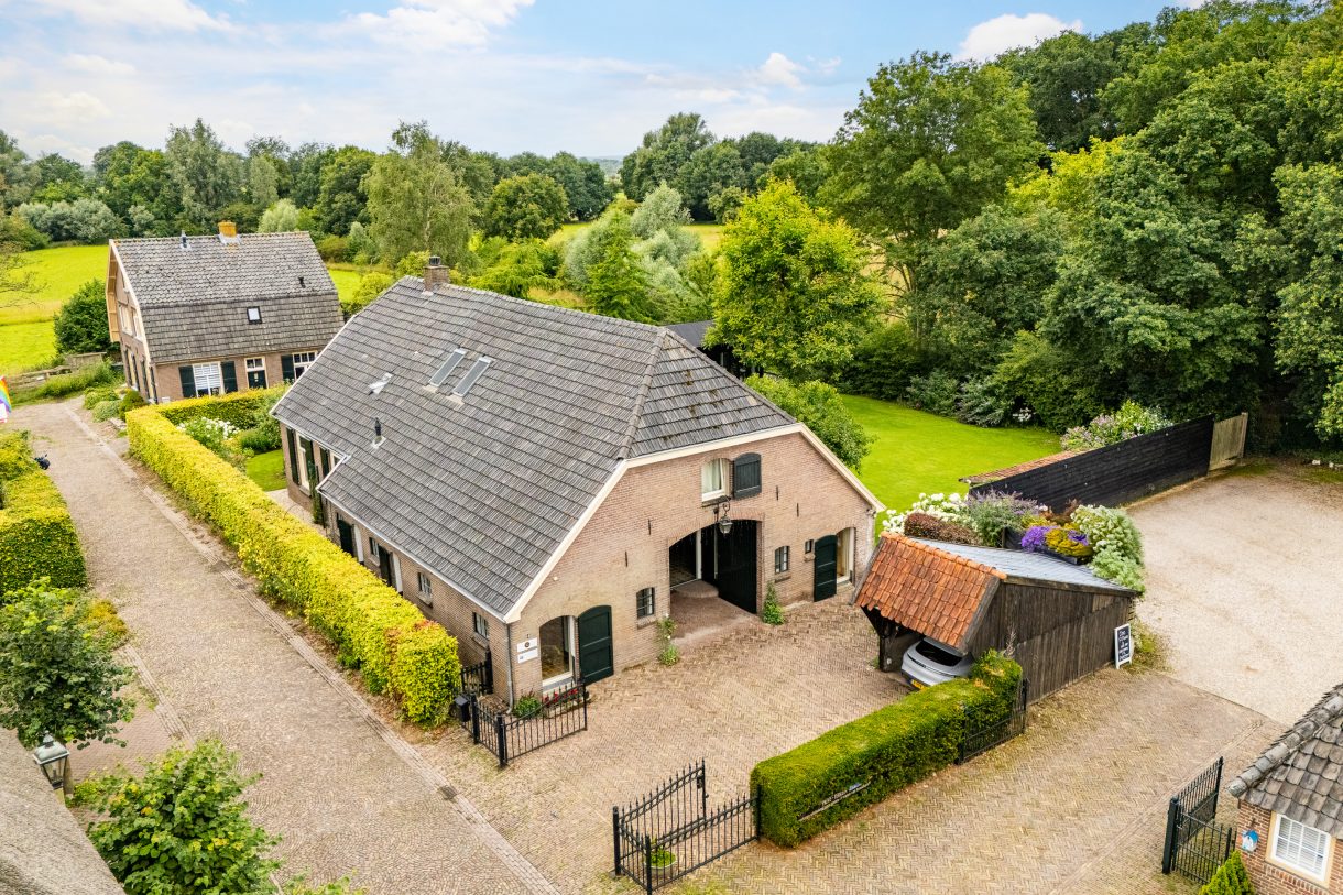 Te koop: Foto Woonhuis aan de Boterstraat 4 in Bronkhorst