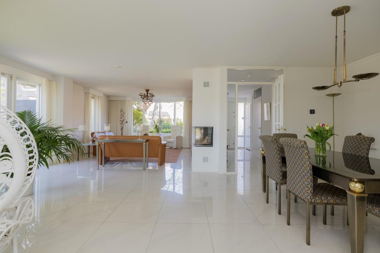 Te koop: Foto Woonhuis aan de Dirck van Swietenlaan 25 in Oegstgeest