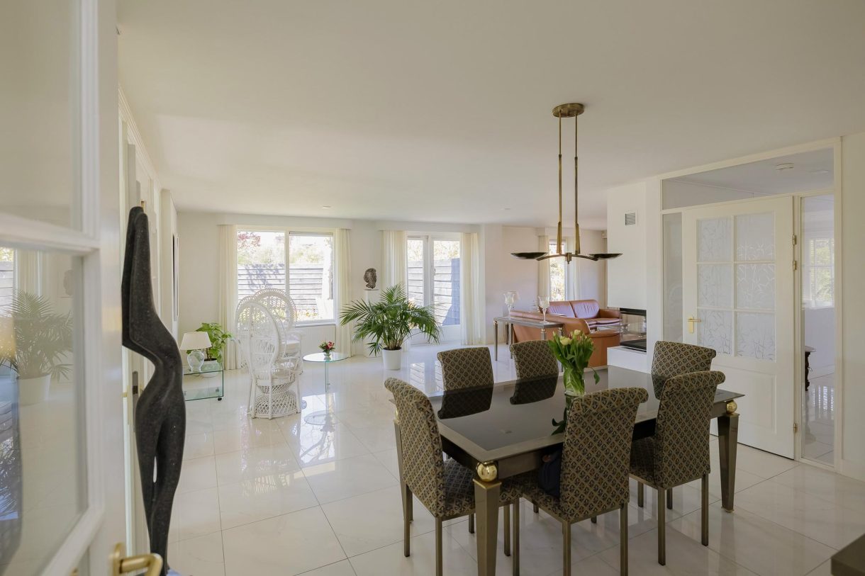 Te koop: Foto Woonhuis aan de Dirck van Swietenlaan 25 in Oegstgeest