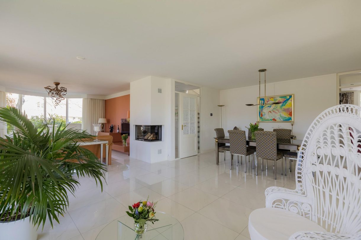 Te koop: Foto Woonhuis aan de Dirck van Swietenlaan 25 in Oegstgeest