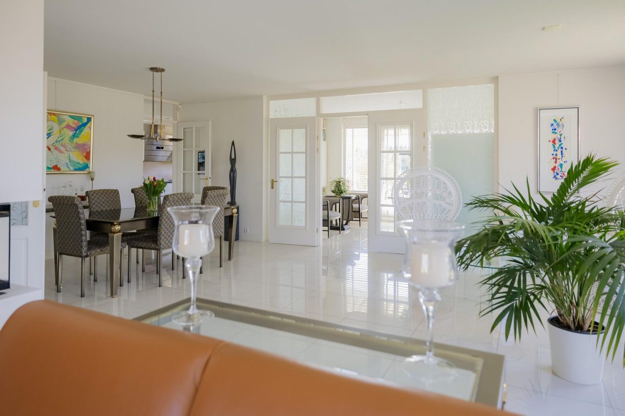 Te koop: Foto Woonhuis aan de Dirck van Swietenlaan 25 in Oegstgeest