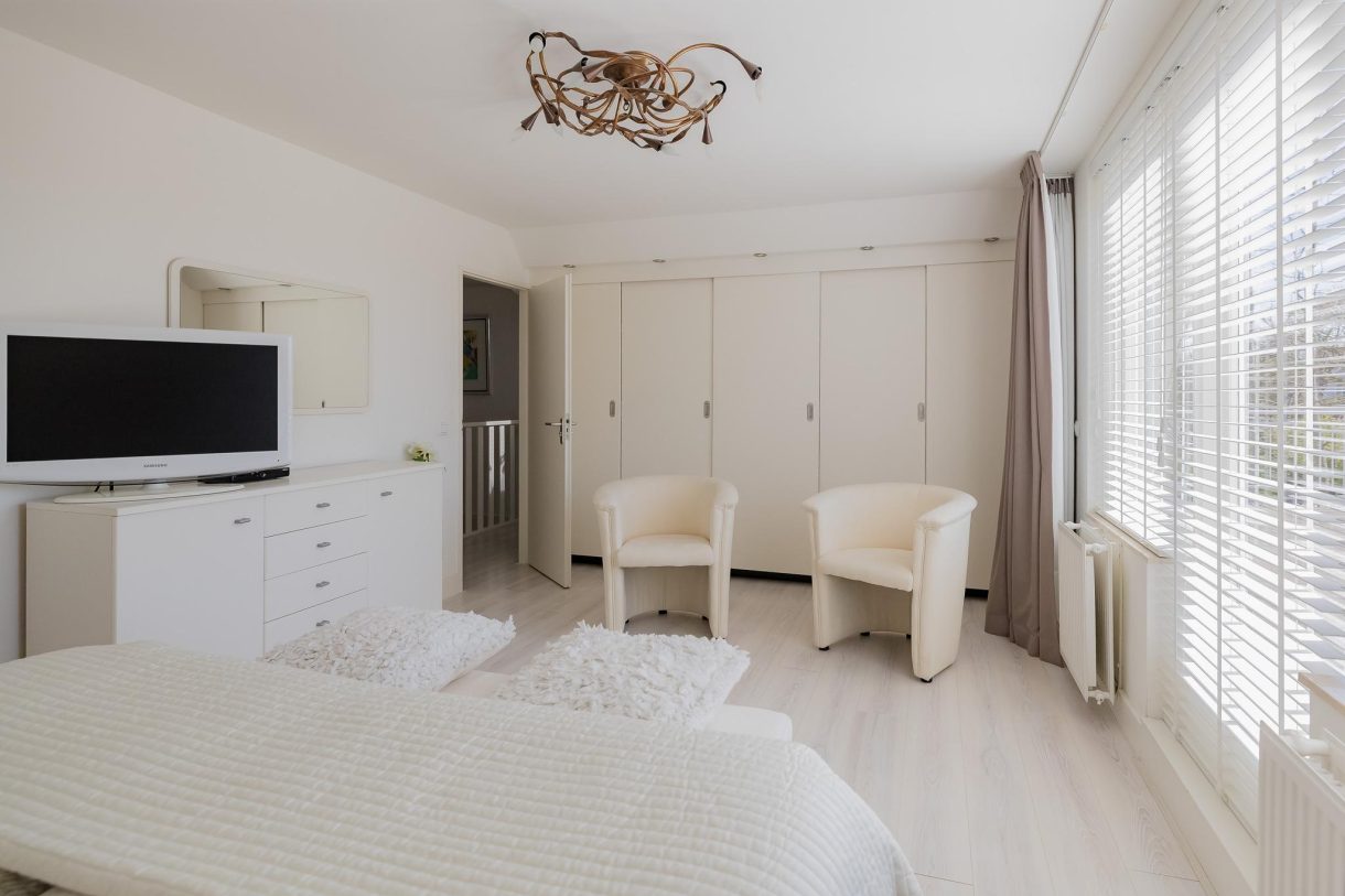 Te koop: Foto Woonhuis aan de Dirck van Swietenlaan 25 in Oegstgeest